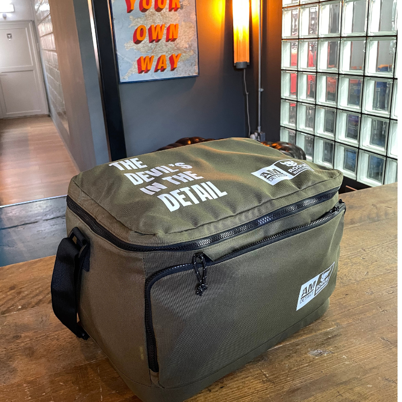Rogue Warehouse Ultimate Waterproof Detailing Kit Bag